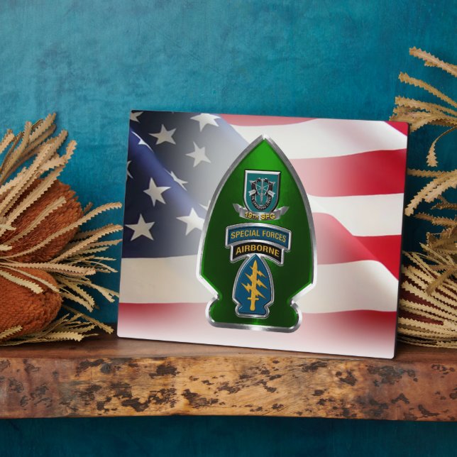 Plaque Photo 19e Groupe des forces spéciales (AIRBORNE) (Côté)