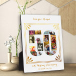 Plaque Photo 50e anniversaire du Mariage Collage photo en or bl<br><div class="desc">Créez votre collection unique de photos du 50e anniversaire du Mariage avec quelques-unes de vos photos préférées des dernières 50 ans. Cet élégant design blanc et or présente un collage photo en forme de 50 avec un cadre de style art déco et une typographie de script ornée. Le modèle est...</div>