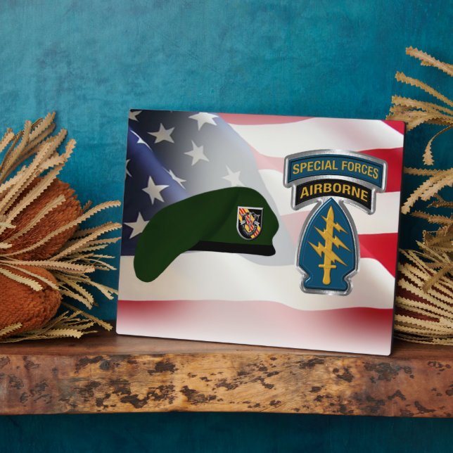 Plaque Photo 5th Special Forces Group (AIRBORNE)  (Côté)