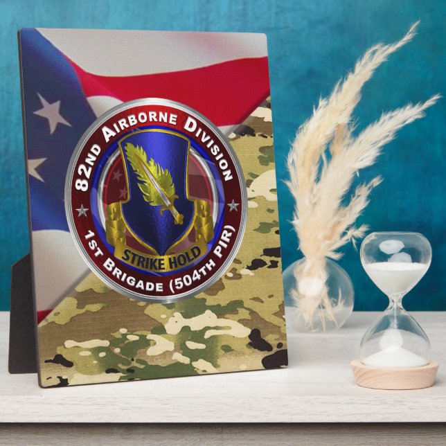 Plaque Photo 82e division aéroportée 1re brigade (Côté)