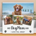 Plaque Photo Best DOG MOM Toujours tendance Collage photo<br><div class="desc">Meilleure Maman ♡... Surprenez votre maman de chien préférée que ce soit son anniversaire, la fête des mères ou Noël avec cette plaque de collage photo super mignonne personnalisée. Customisez cette plaque de chien avec les 4 photos préférées du chien ! Personnalisez avec le nom et le message des chiens....</div>