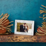 Plaque Photo Cadre élégant en marbre<br><div class="desc">Stylisé et chic,  sac photo à fond saigné qui peut être personnalisé pour un cadeau unique.</div>