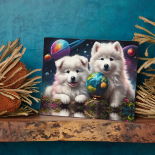 Plaque Photo Chiots Samoyède adorables et duveteux, Globe terre