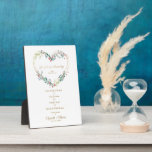 Plaque Photo Coeur rose Floral En Mariage de mémoire d'amour<br><div class="desc">Coeur Floral En Amour Mémoire Mariage Plaque de table. Design romantique pour se souvenir d'un être cher décédé dans la mémoire aimée citation avec un coeur floral avec les noms et la date mariage. Ce design est spécialement dédié à tout événement familial dans lequel nous voulons nous souvenir de nos...</div>