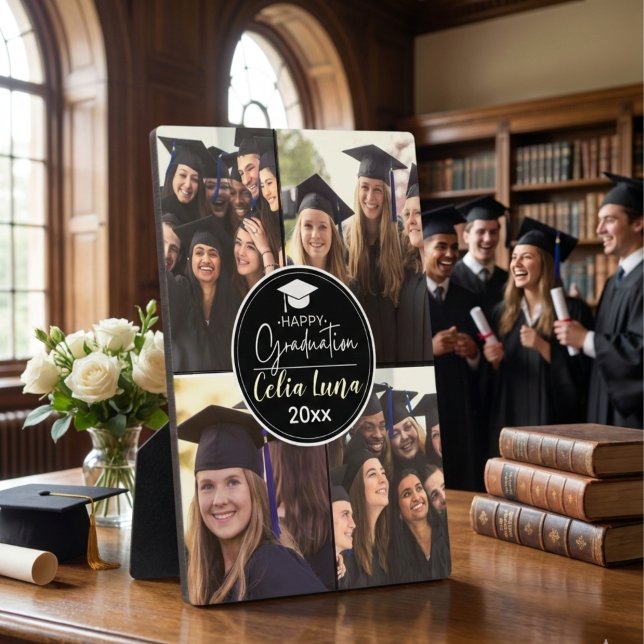 Plaque Photo Collage photo noir et blanc Happy Graduation (Graduation Photo Collage Elegant Class of 2026 Design Plaque)