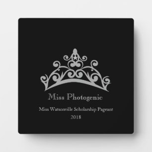 Plaque Photo Couronne en argent en forme de diadème de reines d