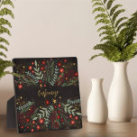 Plaque Photo Elégant floral Berries de Noël Etoiles Noir<br><div class="desc">Elégante Plaque florale personnalisable - jolie, fantaisie et élégante oeuvre d'art créée pour inspirer et élever. Un joli design floral coloré ajoute quelques touches positives à votre quotidien. Ces plaques ludiques et tendance de chevalet font de grands cadeaux inspirants pour la famille, les amis, les collègues, les enseignants, etc... Personnalisez...</div>