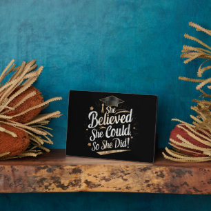 Plaque Photo Elle Croyait Qu'Elle Pouvait Faire Ses Études