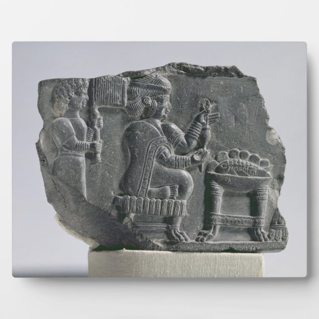 Plaque Photo Femme élamite filant, période néoélamite, c.700- (Devant)