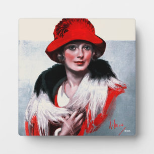 Plaque Photo Femme en Casquette rouge