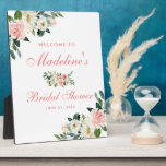 Plaque Photo Fête des mariées Rose Blush Floral Bienvenue<br><div class="desc">Fête des mariées Rose Blush Floral Welcome Table Plaque</div>