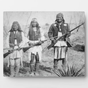 Plaque Photo Geronimo et trois de ses guerriers Apache, 1886 (b
