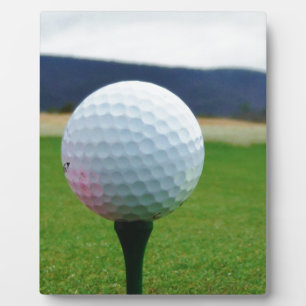 Plaque Photo Golf Ball sur un terrain de golf de montagne