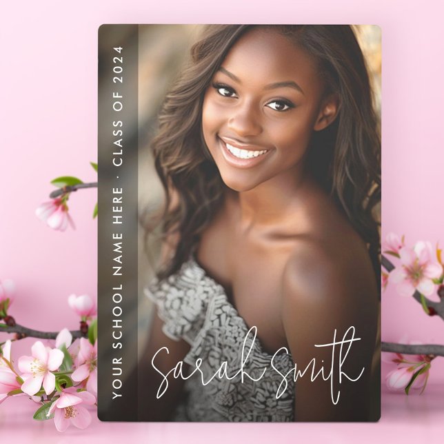 Plaque Photo Graduation écriture moderne foncé superposition (Graduation modern script dark overlay plaque)