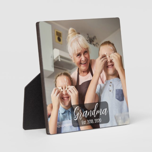 Plaque Photo Grandma Est. White script photo (Recto)