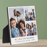 Plaque Photo Grandma Love You 3 Photo Collage<br><div class="desc">Élégante plaque photo de keepsaké pour célébrer la meilleure grand-mère avec un collage photo de 3 de ses petits-enfants et de sa famille. Personnalisez "We Love You Grandma" et ajoutez les noms de ses petits-enfants et de sa famille.</div>