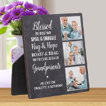 Plaque Photo Grandparents Bienheureux Rustiques Personnalisé 3<br><div class="desc">Célébrez vos grands-parents avec une plaque de collage photo personnalisée. Cette citation unique plaque grand-parents est le cadeau parfait que ce soit un anniversaire, grand-parents jour ou Noël. Nous espérons que votre cadeau spécial gardien photo grand-parents deviendra un gardien précieux pour les années à venir. . Citation " Heureux ceux...</div>