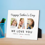 Plaque Photo Happy Fête des pères Papa Custom Photo Collage<br><div class="desc">Créez un cadeau élégant et mémorable pour papa cette Fête des pères! Ce panneau de déco sur mesure présente un collage de trois photos de famille préférées des enfants conçus comme un design moderne et audacieux de typographie sans serif. Personnalisez le texte personnalisé avec le nom des enfants et modifiez...</div>