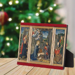 Plaque Photo La crèche Beau Noël Religieux<br><div class="desc">La Nativité avec les Donateurs et les Saints de Gerard David présente la scène de la nativité classique avec Jésus Christ. Un cadeau de Noël parfait pour le chrétien dans votre vie. Caractéristiques Mère mai prier sur le bébé Jésus et les bergers apportant des cadeaux.</div>