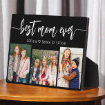 Plaque Photo Meilleure maman jamais - Fête des mères Collage ph<br><div class="desc">Célébrez votre mère avec la Plaque de collage photo de la Fête des Mères "Best Mom Ever". Cette plaque personnalisée présente un collage magnifiquement arrangé de photos chères, capturant des moments et des souvenirs spéciaux. Le message chaleureux "Best Mom Ever" ajoute une touche d'amour. Conçu à partir de matériaux de...</div>