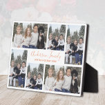 Plaque Photo Modèle de photo de famille Rose Gold Blanc<br><div class="desc">Les photos sont placées sur un fond blanc. Modèle de photo de famille personnalisable avec six emplacements pour les photos. Police manuscrite pour le nom de famille. Beaucoup d'espace pour les noms longs. Modifiez également la saison des fêtes et l'année. Pour personnaliser cette plaque, cliquez sur « personnaliser ce modèle », puis...</div>