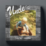 Plaque Photo Oncle Je t'aime Photo<br><div class="desc">Une plaque photo personnalisée. Impossible de modifier le texte de l'oncle. Arrière - plan à texture de bois rustique. Lis Je t'aime - yourname. Il peut être modifié pour lire n'importe quel message que vous voulez.</div>