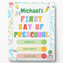 Panneau personnalisé du premier jour de maternelle