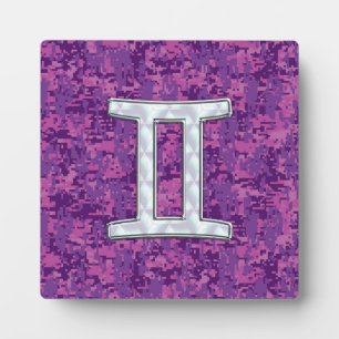 Plaque Photo Pearl Like Gemini Zodiac Sign on Digital Camo