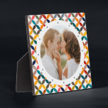 Plaque Photo Photo Custom Colorful Personalized<br><div class="desc">Photo personnalisée Plaque colorée moderne personnalisée dispose d'un motif géométrique moderne coloré avec votre photo préférée au centre. CONSEIL PHOTO : centre votre photo avant de la télécharger sur Zazzle. Conçu par Evco Studio www.zazzle.com/store/evcostudio</div>