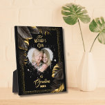 Plaque Photo Première mère d'or en tant que grand-mère Photo<br><div class="desc">Première fête des mères en tant que grand-mère photo personnalisée Cadeau pour grand-mère, Mère le jour de la fête des mères ou l'anniversaire de la mère ou la nouvelle mère. Ajoutez l'une de vos photos préférées de votre femme, de votre mère, de votre bébé/enfant/animal de compagnie/famille/couple/mariage à l'arrière - plan...</div>