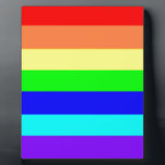 Plaque Photo Rayures arc-en-ciel<br><div class="desc">Ce magnifique produit Rainbow Stripes présente un design numériquement dans les couleurs rouge, orange, jaune, vert, bleu royal, bleu ciel et violet. N'hésitez pas à ajouter vos propres mots et/ou photos via les outils de personnalisation de Zazzle. Cette conception est également disponible sur plus de 100 autres types de produits,...</div>