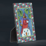 PLAQUE PHOTO SNOWMAN BODYGUARD, CHRISTMAS CARDINAL REDBIRD<br><div class="desc">ARMÉE DE BALLES À NEIGE. HUMOUR CARDINAL,  ACCENT PARFAIT POUR LA DÉCORATION SAISONNIÈRE. TABLETOP PLAQUE/EASEL - (Toutes Les Bordures Ou Trim Font Partie De L'Image Imprimée) *Personnaliser ... ...  Rechercher Plus D'Articles Susan Brack Designs</div>