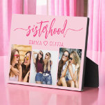 Plaque Photo Soeur Hot rose Soeurs 3 Photo Collage<br><div class="desc">Célébrez la soif avec la plaque de cadeau Sisters 3 Photo Collage Keepsaké. Cette plaque personnalisée présente un collage magnifiquement arrangé de trois photos chères, capturant ensemble des moments inoubliables. Conçu à partir de matériaux de qualité, il est parfait pour l'affichage sur un bureau, une étagère ou un mur. Le...</div>