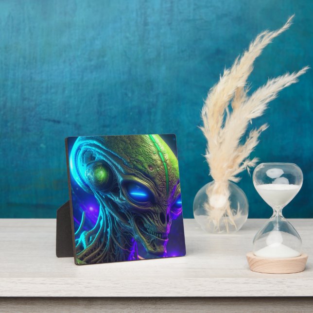 Plaque Photo Tête Alien déplaisante aux yeux bleus brillants (Insitu)