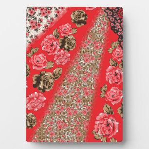 Plaque Photo Tissu rouge éclatant avec floral complexe et