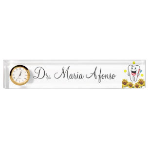 Plaque signalétique du bureau de dentiste de tourn