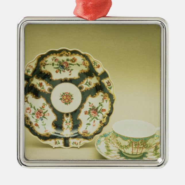 Plat de porcelaine de Worcester avec la décoration (Devant)