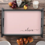 Plateau Blush Dusty rose moderne Script Girl Monogramme No<br><div class="desc">Blush Dusty Rose Simple Script Monogramme Nom Placer le plateau de service. Cela fait le cadeau parfait de remise de diplômes,  anniversaire,  mariage,  douche nuptiale,  anniversaire,  baby shower ou bachelorette pour quelqu'un qui aime le luxe glam et les styles chic.</div>