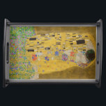 Plateau Gustav Klimt Le Baiser<br><div class="desc">The Kiss est le tableau le plus emblématique et le plus célèbre de Gustav Klimt. C'est un beau tableau doré d'un couple profondément amoureux partageant un moment romantique d'un baiser passionné. Obtenez vos idées cadeaux de haute qualité et des produits merveilleux avec ce merveilleux chef-d'oeuvre. Consultez notre boutique pour en...</div>