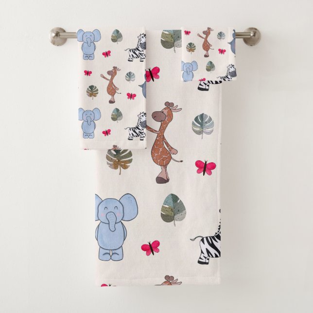 Playful Watercolour Safari Animals Bath Towel Set (En situation)