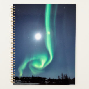 Pleine lune avec aurore Yellowknife Canada