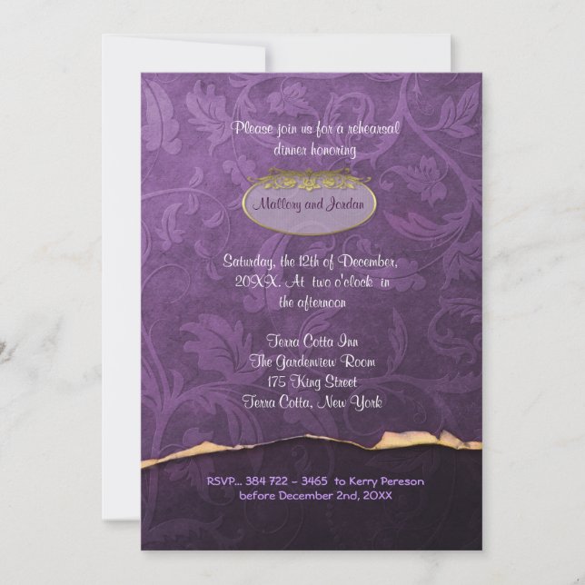 Plum et or Damask Répétition Dîner Invitation (Devant)