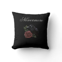 "Plus de Coussin Rose du Corbeau."