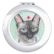 miroir de contrat de chat d'infirmière