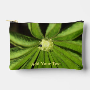 Pochette À Accessoires Baby Palm Plante par Shirley Taylor