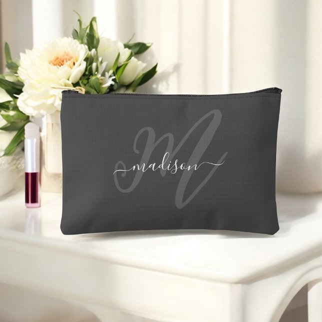 Pochette À Accessoires Boho Stylish Grey Monogramme et nom (Personalize with your name and monogram initial.)