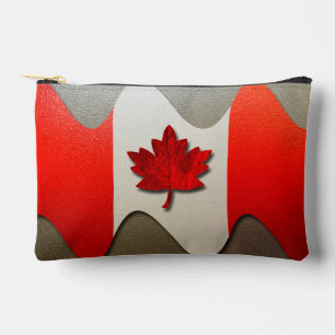 Pochette À Accessoires Canada Flag-Chrome par Shirley Taylor