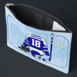 Pochette À Accessoires Collection Kids Ice Hockey<br><div class="desc">Nous pouvons créer ce design dans n'importe quel jeu de couleurs, il suffit de nous contacter AVANT d'acheter via le lien demander au concepteur pour discuter des changements que vous avez besoin. Grand design pour le jeune joueur de hockey, Ce design présente un arrière - plan de blues design moderne...</div>