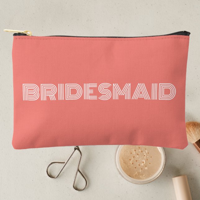 Pochette À Accessoires Coral Moderne Typographie Bridesmaid (In Situ Makeup)