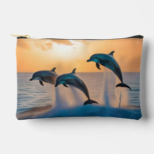 Pochette À Accessoires Danse au crépuscule : Trois dauphins sautent
